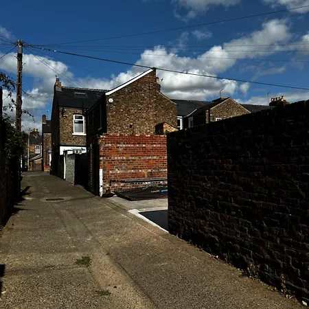 Four Rose Cottage York Extérieur photo