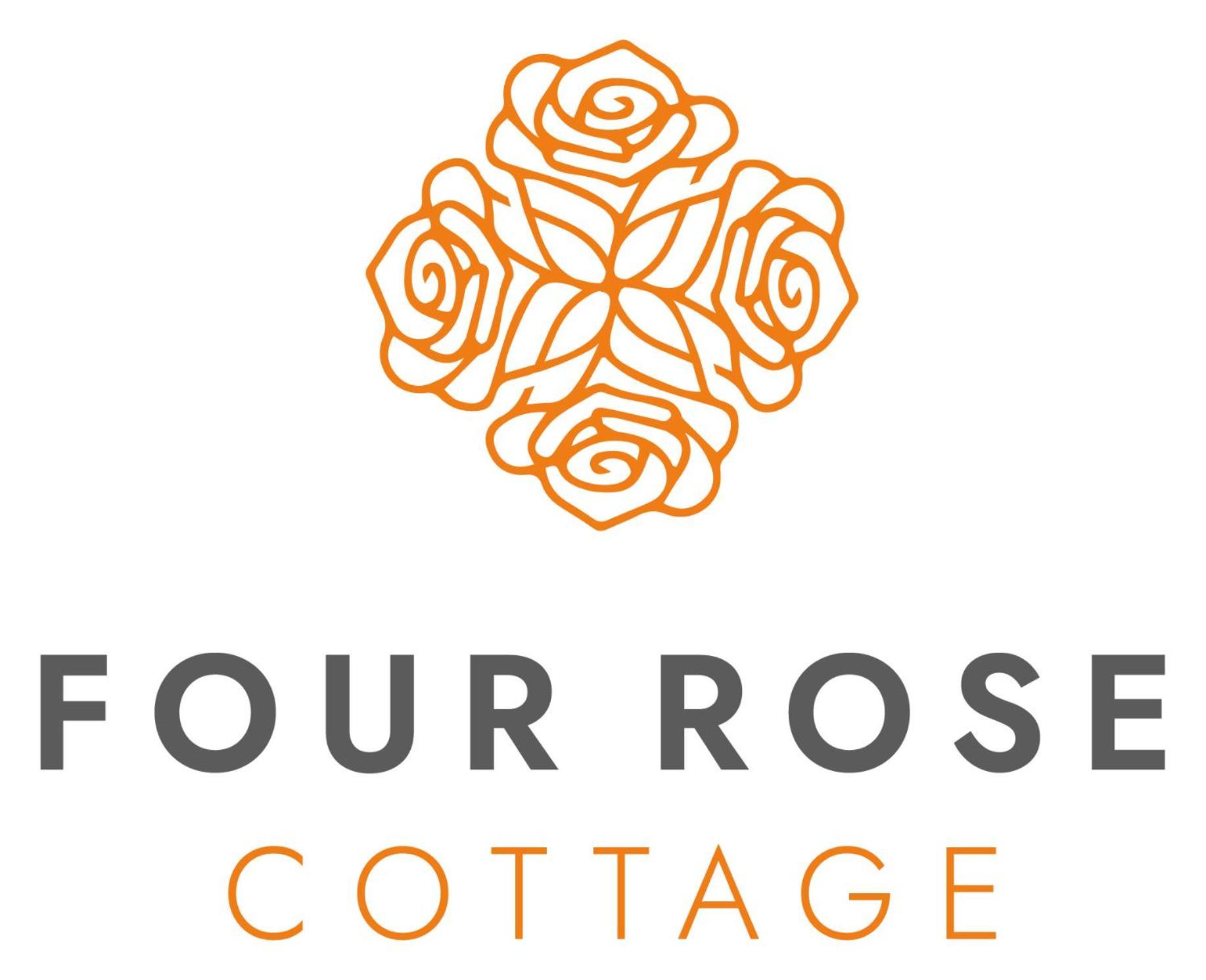 Holiday home Four Rose York